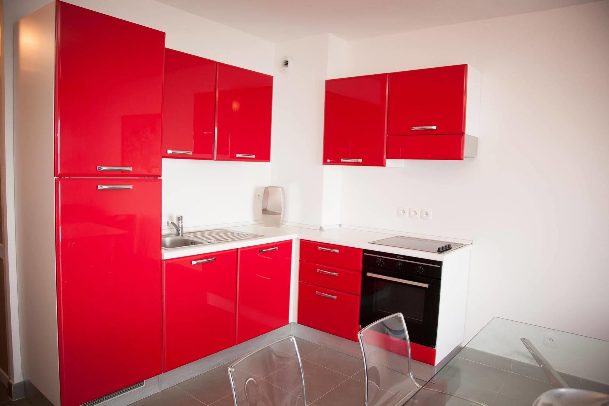 Aparthotel Tyrrenia 3*